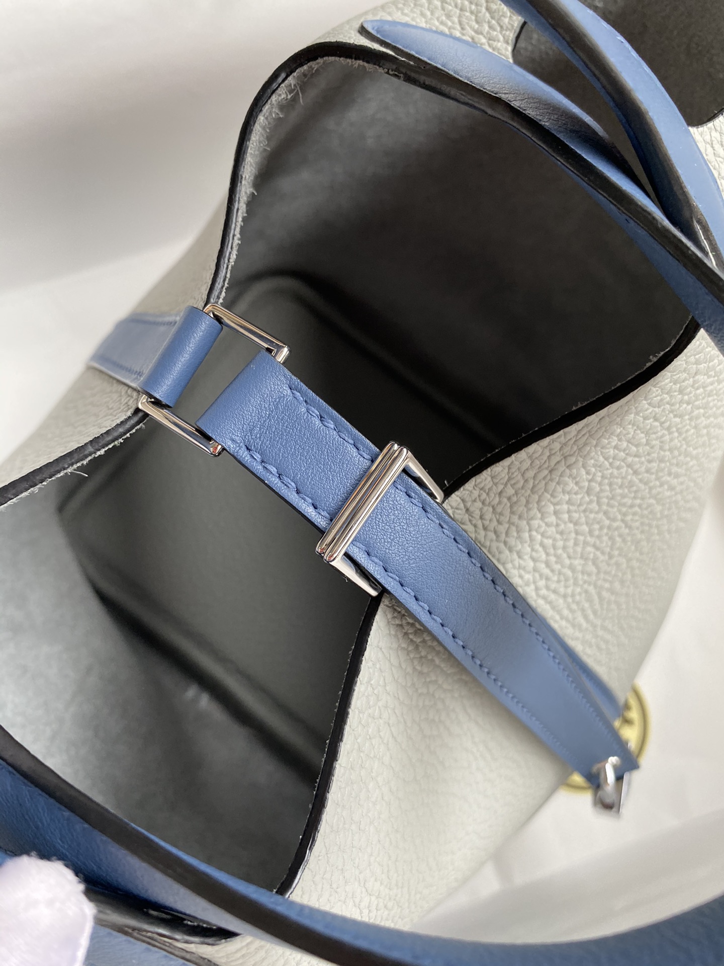 Hermes Picotin Lock 18 Bag In White/Blue Clemence Leather